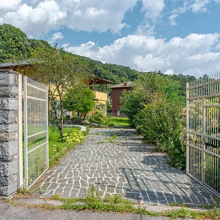 Casa Veligato 2 - Happy San Siro (Lombardy)