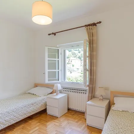 Apartment Casa Veligato 2 San Siro (Lombardy)